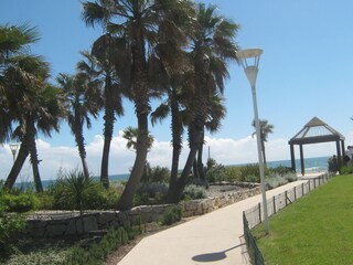 "Base Nature" Mittelmeerstrand bei Fréjus