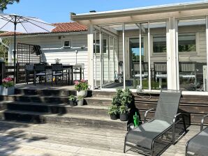 4 Sterne Ferienhaus in VÄRMDÖ - Värmdö - image1