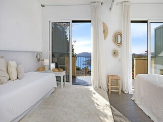 Villa Llafranc Features 10