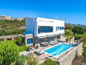 Ferienhaus Villa auf Kreta mit Pool und Grillplatz - Agios Nikolaos - image1