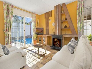 Villa Blanes Features 5