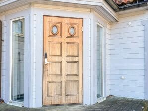 5 Sterne Ferienhaus in Ronneby - Nättraby - image1