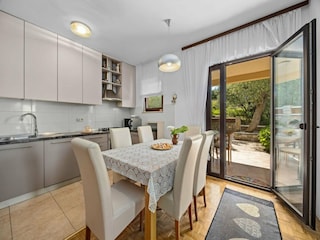 Apartment Supetarska Draga Ausstattung 16