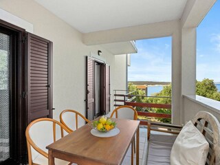 Apartment Supetarska Draga Außenaufnahme 2