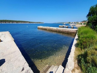 Apartment Supetarska Draga Environment 37