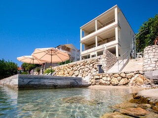 Maison flottante Supetarska Draga Enregistrement extérieur 2