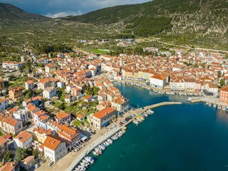 Appartement Cres Stadt Buitenaudio-opname 4