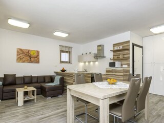 Apartment Banjole Features 12