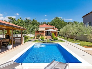 Ferienhaus Vinkuran Außenaufnahme 1