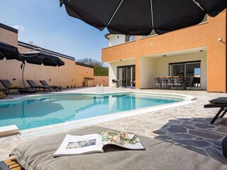 Villa Valbandon Buitenaudio-opname 9