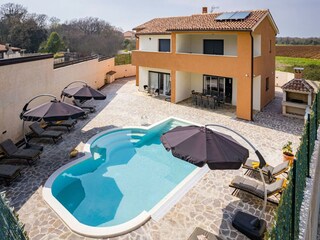 Villa Valbandon Outdoor Recording 11