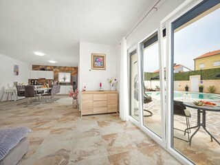 Villa Valbandon Features 42