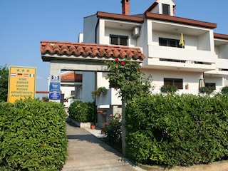 Apartment Funtana Outdoor Recording 1