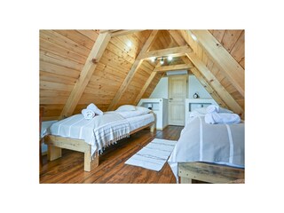 Villa Unije Características 16