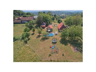 Villa Karlovac Buitenaudio-opname 7