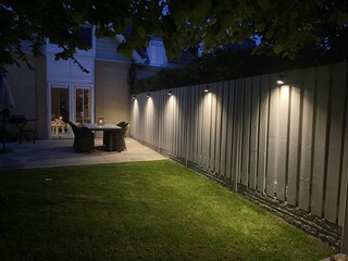 Garten bei Nacht