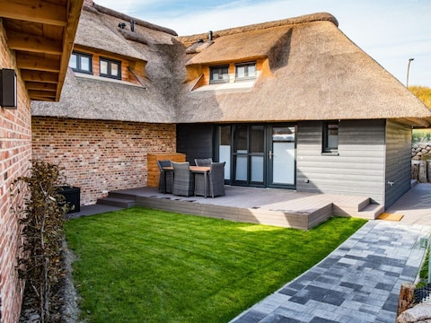 Ferienhaus Reetdachhaus Norderdeich 17a