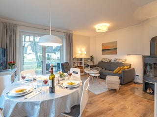 Wohn- und Essbereich