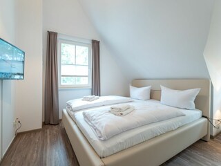 Schlafzimmer 1 im Dachgeschoss