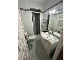 Villa Roses Features 24