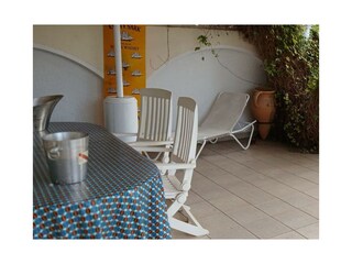 Villa Roses Features 27