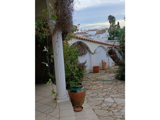 Villa Roses Außenaufnahme 16