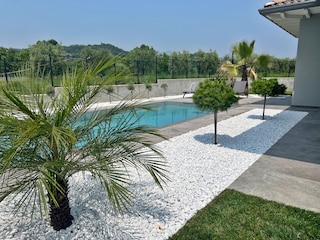 pool details