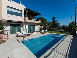 Villa Armeni Outdoor Recording 6