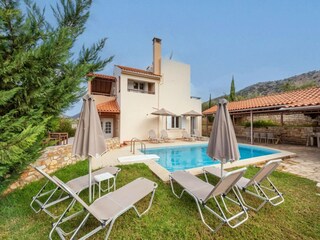 Villa Roumeli Außenaufnahme 9