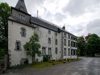 Castillo Aywaille Grabación al aire libre 8