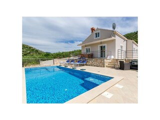 Villa Orasac Buitenaudio-opname 4
