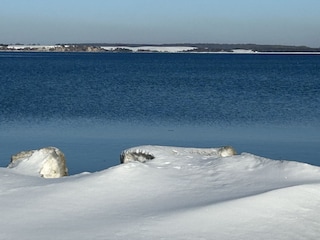 Winter an der Förde mit Blick auf die dänische Küste