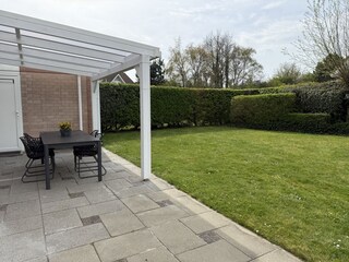 Großer, nicht einsehbarer Garten