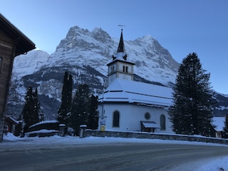 Ref. Kirche mit Eiger