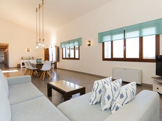 Villa Maria De La Salut Features 14