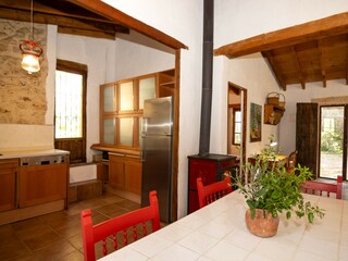 Holiday cottage Llubi Features 13