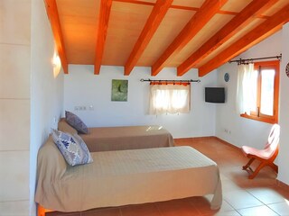 Cottage Llucmajor Features 22