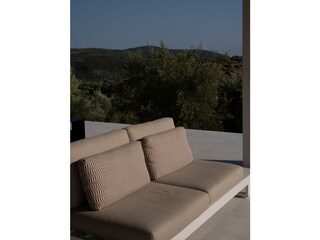 Epicurean Retreat - Outdoor lounge