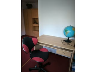 Büroecke mit Schreibtisch