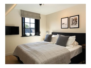 Schlafzimmer OG