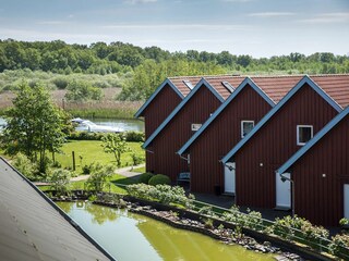 Ferienhäuser am Teich