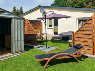 Terrasse und Garten