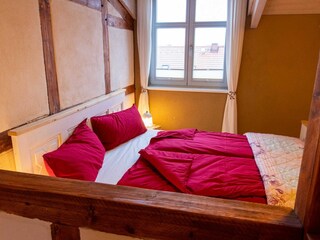 Schlafzimmer mit Doppelbett