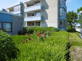 Blick auf Südbalkon und Erker