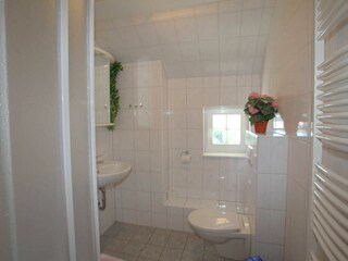 Bad mit Dusche