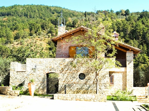 Villa Nocciolo in most Exclusive Borgo in Tuscany