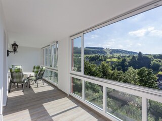 Belvita Fewo 1 - Balkonvariante mit geöffneten Fenstern