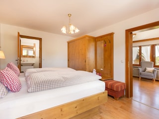 Kienberg Schlafzimmer und Bad