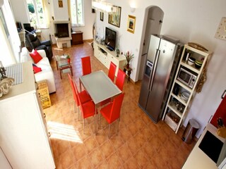 Villa Mirca Features 24