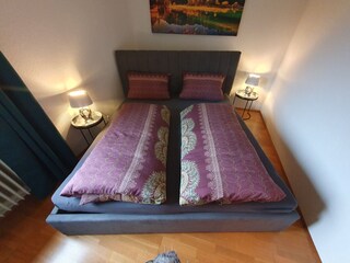 Schlafzimmer mit Dbett (200X200)